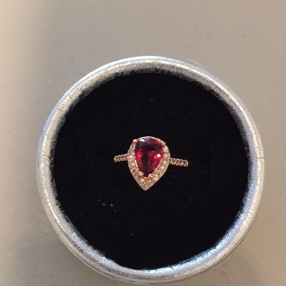 Fashion Jewelry Jewelry - Red teardrop cubic zirconia Rose gold plated size6
